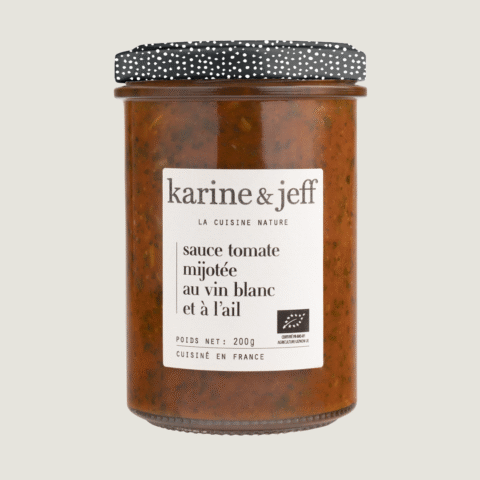Tomatensauce, mit Weißwein und Knoblauch geschmort